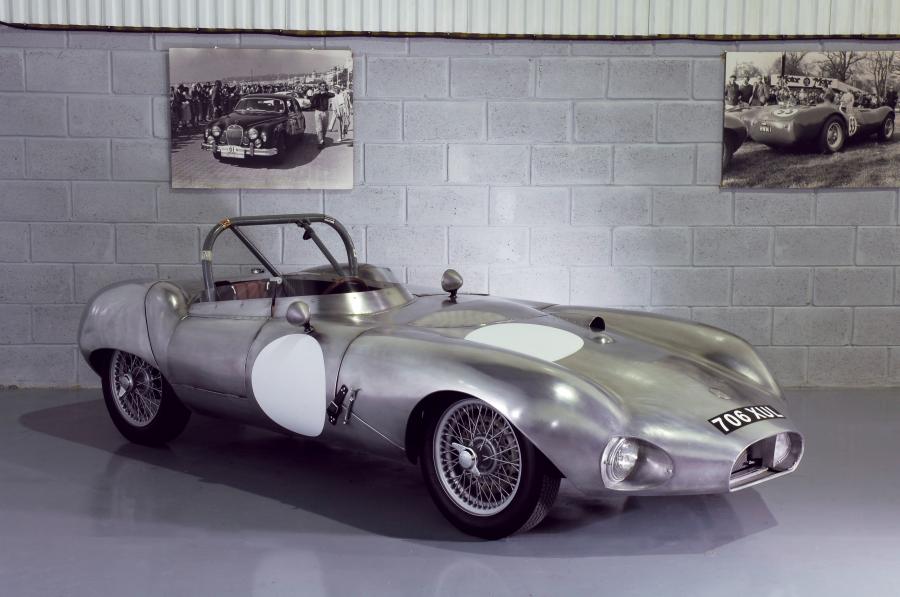  Elva Mark II Bobtail Sports Racing Car 1957 года  (фото 1 из 5)
